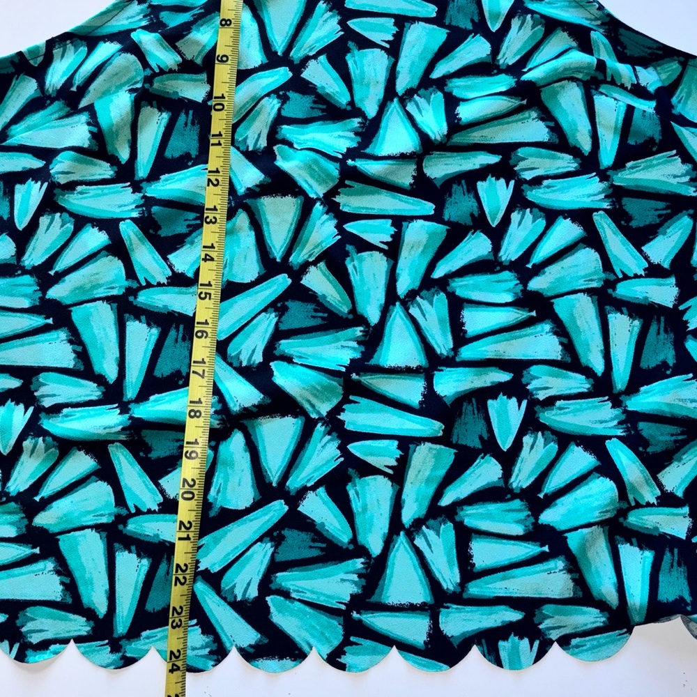 CANDIES TOPS - Picture 11 of 11